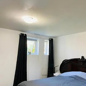 Signature Iii Space Share Canada Toronto