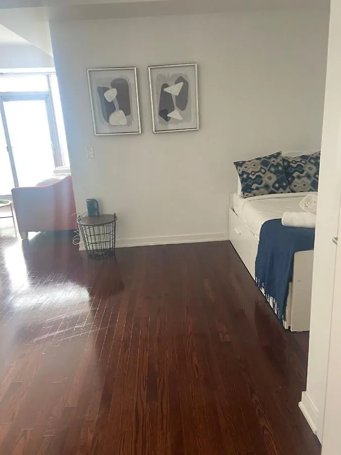 Elegant Waterfront Downtown Toronto / Unobstructed Cn Tower View Apartment 0*,  Canada